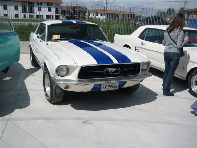 Raduno-V8-2008-Castelletto-di-Branduzzo-120